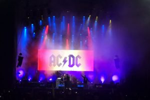 AC/DC tributo Deuce Mediterraneo sonido en Bolivia